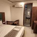 Hotel D Tark Near Igi Airport